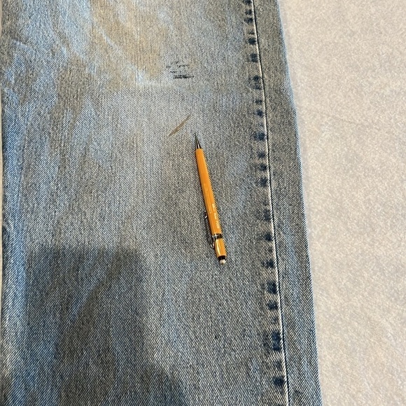 Men’s vintage 90s Levi’s 560 loose fit 36 x 31 - Picture 11 of 16